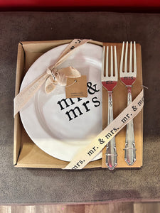 Mr. & Mrs. Cake Plate Set